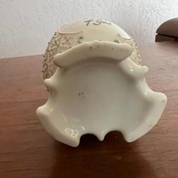 A True Friend Is A Gift From God Faberge Egg - Picture 3 of 5